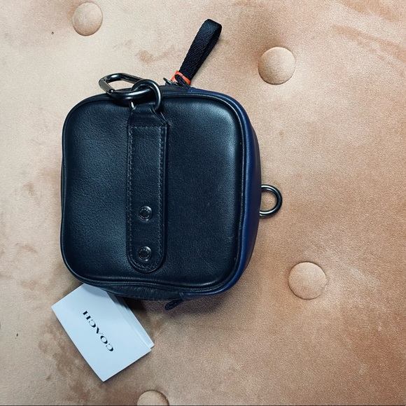 Unisex coach change pouch - Picture 3 of 4